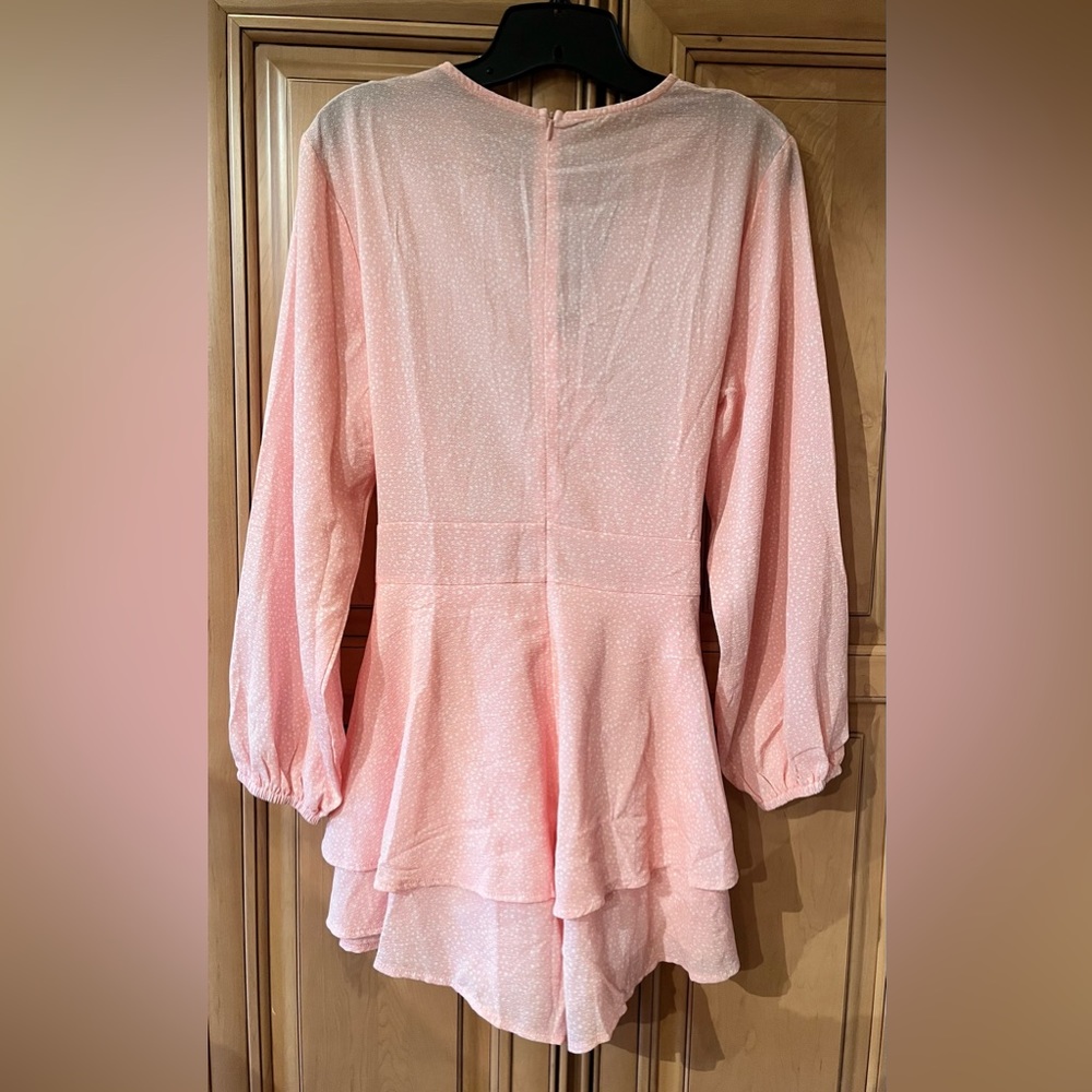 Textured Dot Print Ruffle Romper - Picture 7 of 14